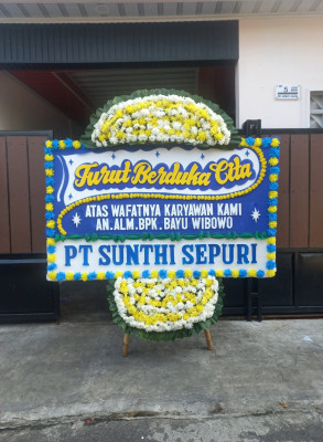 Papan Bunga Duka di Batang Tajongkek